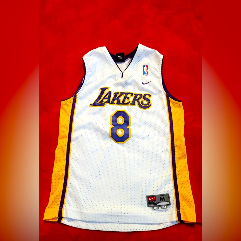 Youth Nike Lakers Jersey ✨ Size M